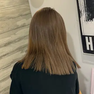 カラー RINA .のヘアスタイル