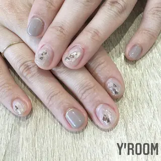 ネイル YUKA （ネイリスト）のネイルデザイン