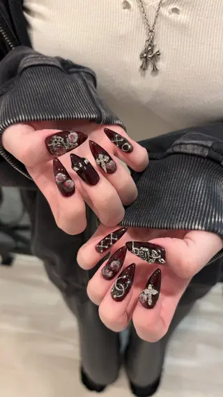 ネイル 名古屋ワンホンネイル 沙理亜のネイルデザイン