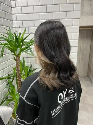 セミロング カラー ヘアアレンジ newi赤羽 HINATAのヘアスタイル