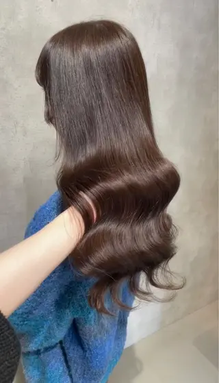 セミロング chic 渡辺 桃羽のヘアスタイル