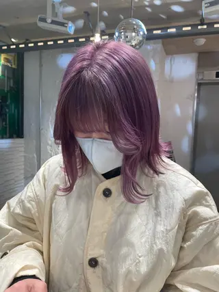 セミロング カラー 艶ハイトーン👑♡ NATSUKIのヘアスタイル