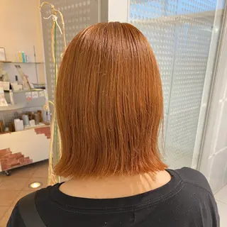 ショート カラー 土屋 愛海のヘアスタイル