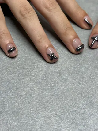 ネイル kiii.__ ✴︎*のネイルデザイン