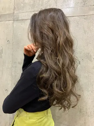 ロング HANA by RIZのヘアスタイル