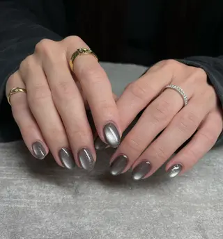 ネイル with hues所属・with hues AYAのネイルデザイン