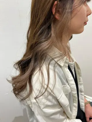 ロング たかはし あかりのヘアスタイル