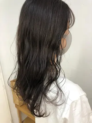 ロング カラー SALOWIN 立川所属・MAYU /ナチュラルヘア🌷のヘアスタイル