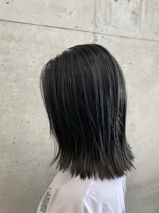 ミディアム カラー 大栗 佑也  髪質改善のヘアスタイル