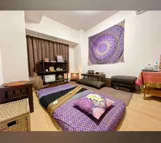 千葉家蘭磨ネイル♣所属・千葉家蘭磨ネイル♣と タイ古式マッサージのネイルデザイン