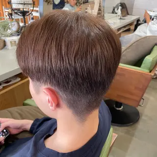 カラー メンズ サイトウ アヤナのヘアスタイル