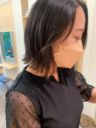 ミディアム yupi🐈‍⬛ レイヤー/パーマのヘアスタイル