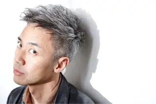 カラー ナカヤマ タケシのヘアスタイル