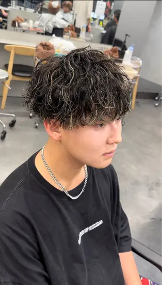 パーマ メンズ fifth リュウセイのヘアスタイル