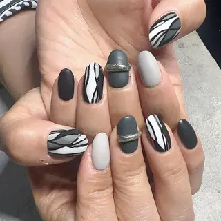 ネイル Lefreak (レフリーク).のネイルデザイン