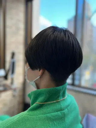 ショート カラー 多賀 順平のヘアスタイル