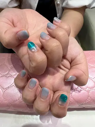 ネイル 佐藤 伶南のネイルデザイン