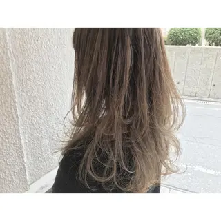 ロング カラー Musiiik hairのヘアスタイル