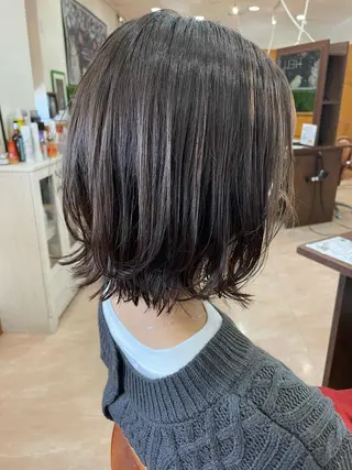 ミディアム カラー Freez狭間 裕美のヘアスタイル