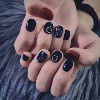 ネイル NOIROUGE所属・NOI ROUGEのネイルデザイン