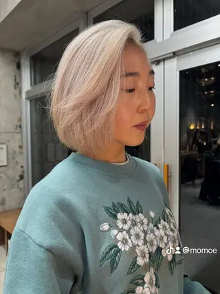 カラー wewe: momoeのヘアスタイル