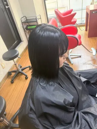 カラー Kelly'sGreen所属・Riku/韓国式 cut/三宮のヘアスタイル