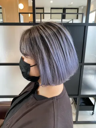 ショート カラー ヤマグチ ナツキのヘアスタイル