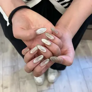 ネイル 甲斐 琴音のネイルデザイン