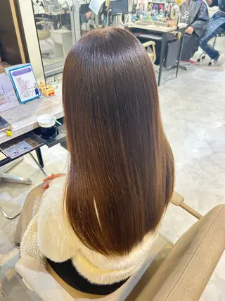 ロング 荻野 ひなのヘアスタイル
