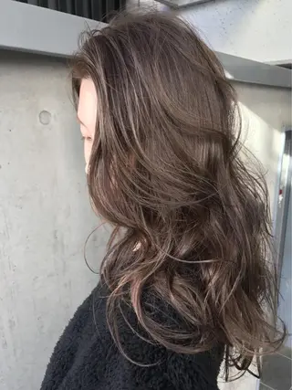 ロング カラー 韓×中くびれヘア💋 髪質改善宇塚元哉💓のヘアスタイル