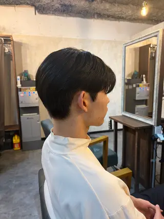 メンズ ヴェチカヘア京橋所属・脱白髪染め カミタニのヘアスタイル