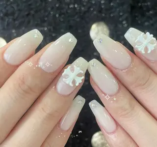 ネイル BERA NAILSのネイルデザイン