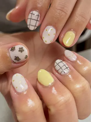 ネイル tsumeya ゆるかわ手描きネイルのネイルデザイン