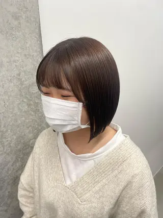 ミディアム カラー yuika .のヘアスタイル