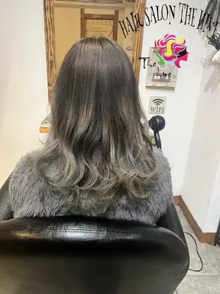 ロング カラー Hair salon The  hiveのヘアスタイル