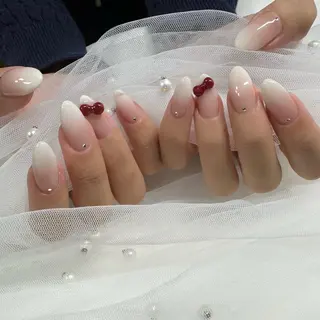 ネイル 東 千夏のネイルデザイン