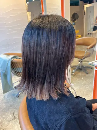 ミディアム うしだ かおるのヘアスタイル