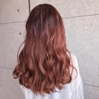 ロング カラー 福森 みずきのヘアスタイル