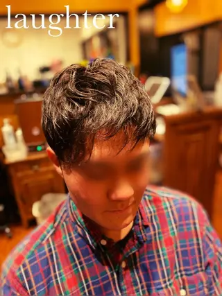 メンズ 尾崎 弘充のヘアスタイル