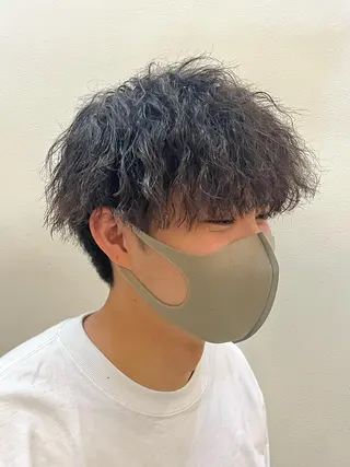 パーマ メンズ ♱地雷カラー♱ウルフ ♱ 藍衣 ♱のヘアスタイル