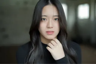 カラー ウルフとデザイン カラーの神のヘアスタイル