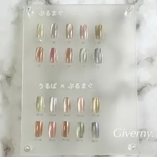 ネイル Giverny .のネイルデザイン