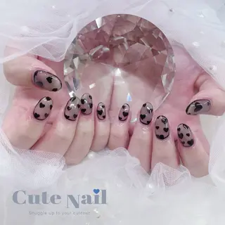 ネイル GO TODAY SHAiRE SALON原宿 Liber所属・️🫧もこ 艶感ネイル🫧のネイルデザイン