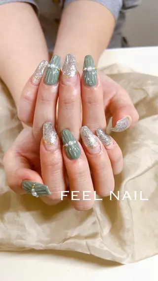 ネイル 秋好 悠のネイルデザイン