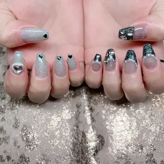 ネイル 個室ネイルサロンDolly  Girl〜ドーリーガール〜所属・DollyGirl KYOKOのネイルデザイン