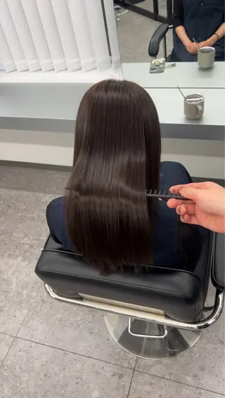 セミロング 髪質改善ストレート Kantaのヘアスタイル