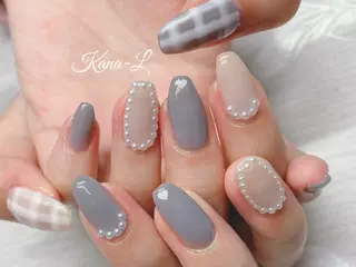 ネイル 芦辺 香奈のネイルデザイン