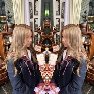 ロング カラー レイヤー/ボブ/ ミニボブ/AOIのヘアスタイル