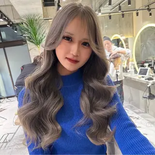 ロング 璃 音のヘアスタイル