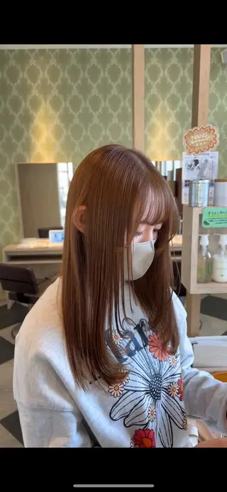 カラー 阿部 萌愛のヘアスタイル
